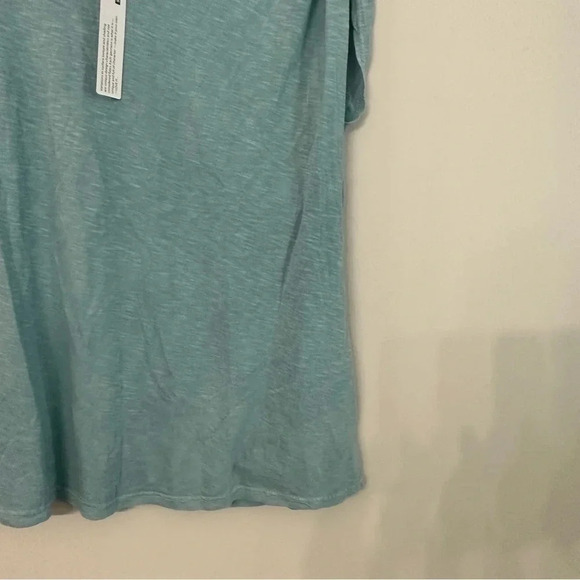 Lamade Shoulder Knot Lightweight Short Sleeve Tee NWT - Picture 3 of 11